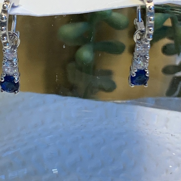 Huggie earrings set NEW - Picture 6 of 9